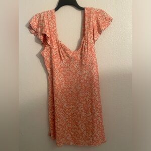 Hurley orange and white sunflower Juniors XL ruffle sleeve dress